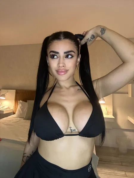 Julia Rivanel🔥 - Onlyfans